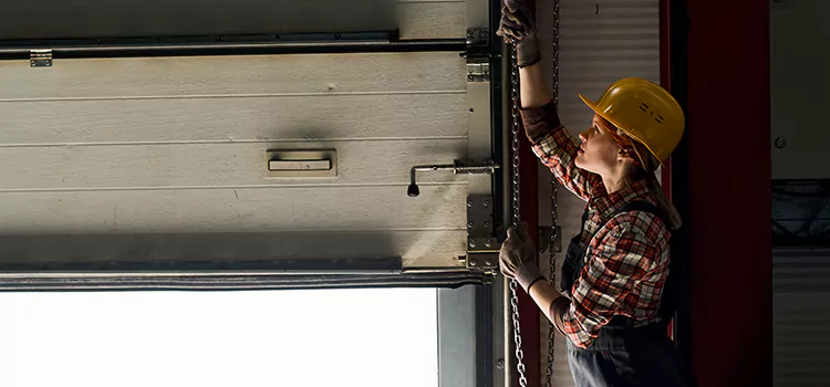 Addressing Common Garage Door Stoppage Issues in Sherman, TX